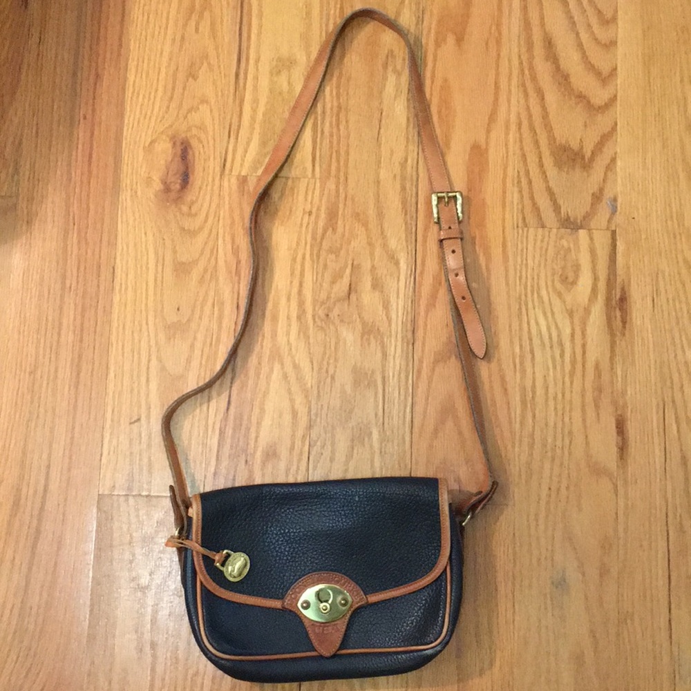 Dooney & Bourke crossbody bag